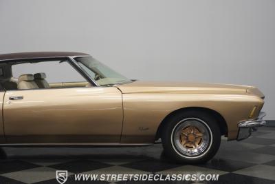 1971 Buick Riviera Boat Tail