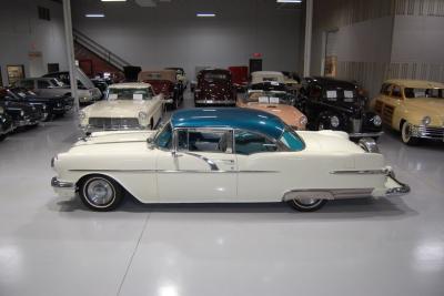 1956 Pontiac Star Chief Custom Catalina