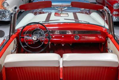 1955 Pontiac Star Chief Convertible