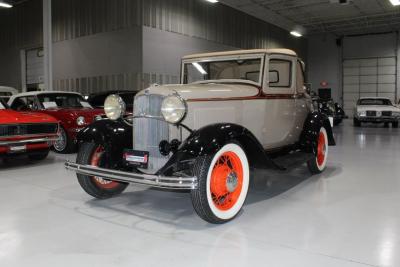 1932 Ford Model 18 Sports Coupe