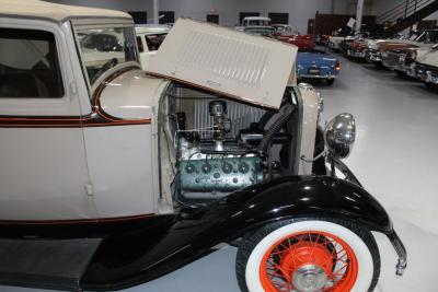 1932 Ford Model 18 Sports Coupe