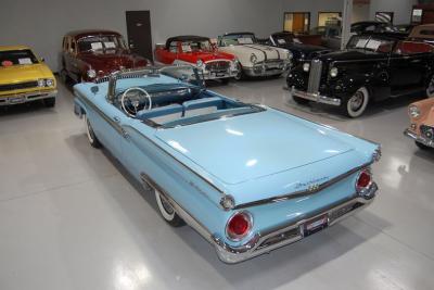 1959 Ford Fairlane 500 Galaxie Skyliner