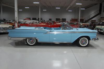 1959 Ford Fairlane 500 Galaxie Skyliner