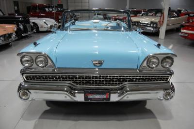 1959 Ford Fairlane 500 Galaxie Skyliner