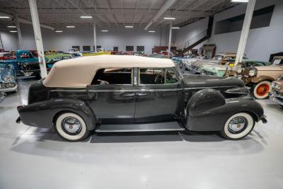 1940 Cadillac Series 75 Convertible Sedan