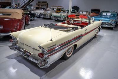 1957 Pontiac Bonneville Convertible