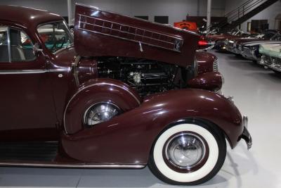 1936 Cadillac Series 85 V-12 Fleetwood Touring Sedan