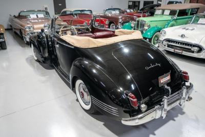 1942 Packard Eight Series 2021 Convertible Coupe