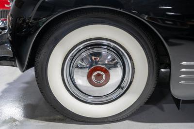 1942 Packard Eight Series 2021 Convertible Coupe