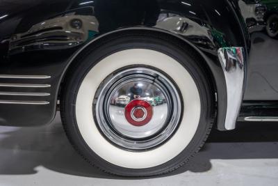 1942 Packard Eight Series 2021 Convertible Coupe