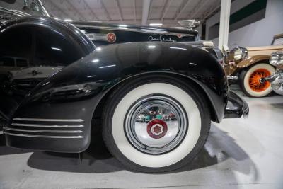 1942 Packard Eight Series 2021 Convertible Coupe