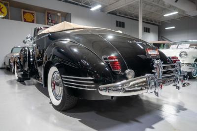 1942 Packard Eight Series 2021 Convertible Coupe