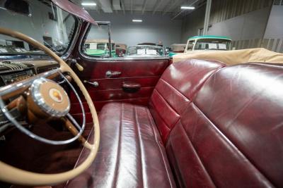 1942 Packard Eight Series 2021 Convertible Coupe