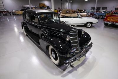 1934 Cadillac Model 370-D Fleetwood V-12 7-Passenger Sedan