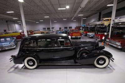 1934 Cadillac Model 370-D Fleetwood V-12 7-Passenger Sedan