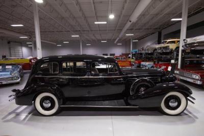 1934 Cadillac Model 370-D Fleetwood V-12 7-Passenger Sedan