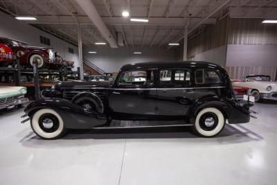 1934 Cadillac Model 370-D Fleetwood V-12 7-Passenger Sedan