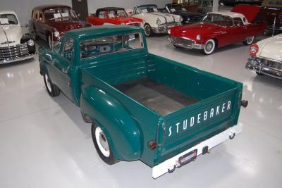 1960 Studebaker Champ 5E7-112 1/2 Ton Pickup