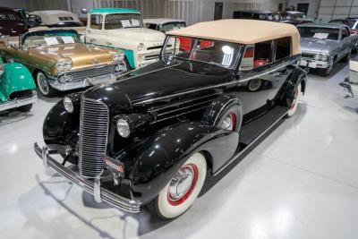 1936 Cadillac Series 85 V-12 Fleetwood Convertible Sedan