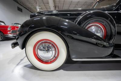 1936 Cadillac Series 85 V-12 Fleetwood Convertible Sedan