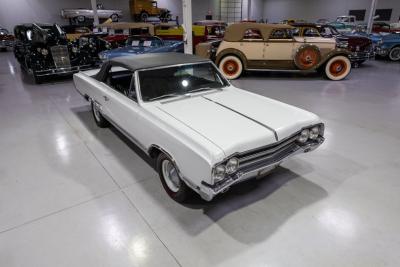 1965 Oldsmobile Cutlass 442 Convertible