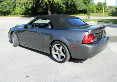 2003 Ford Mustang