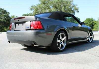 2003 Ford Mustang