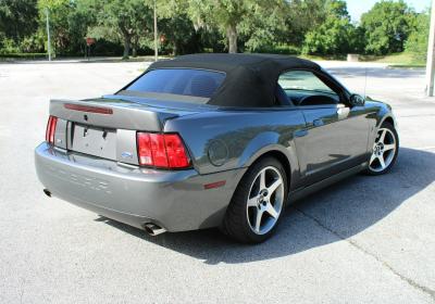 2003 Ford Mustang