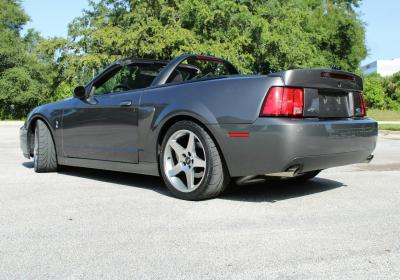 2003 Ford Mustang