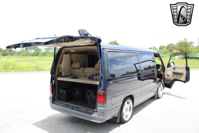 1995 Nissan Caravan