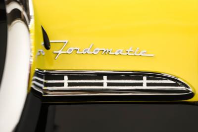 1955 Ford Fairlane Sunliner