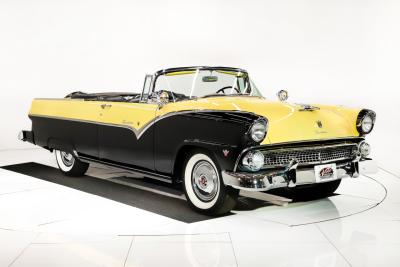 1955 Ford Fairlane Sunliner