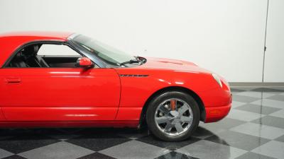 2002 Ford Thunderbird