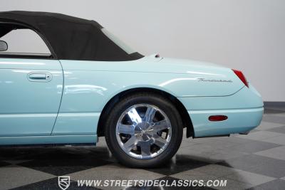 2003 Ford Thunderbird