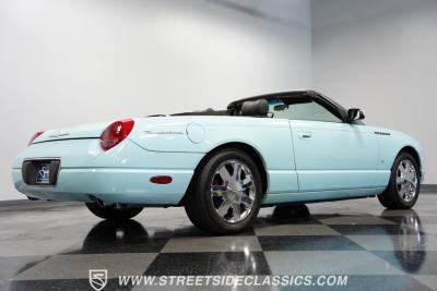 2003 Ford Thunderbird