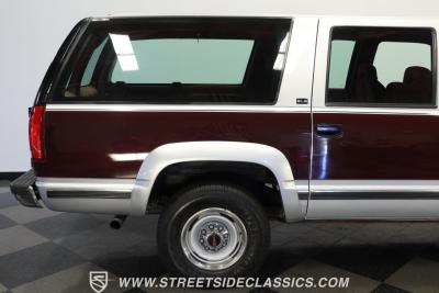 1994 GMC Suburban K2500 SLE 4x4