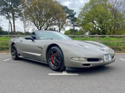 2000 Chevrolet 2000 T GMC CORVETTE C5