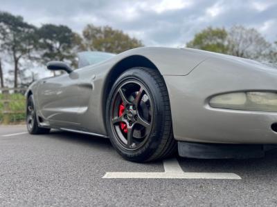 2000 Chevrolet 2000 T GMC CORVETTE C5