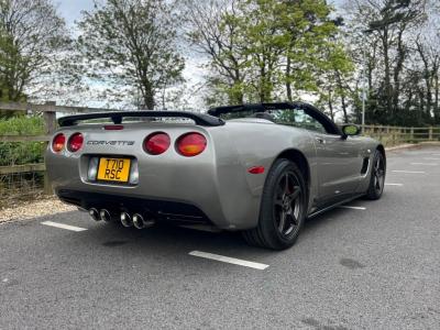 2000 Chevrolet 2000 T GMC CORVETTE C5