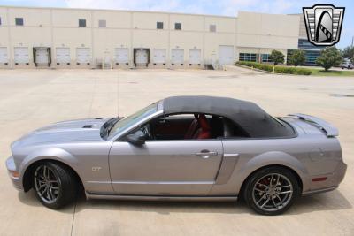 2006 Ford Mustang