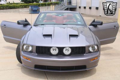 2006 Ford Mustang