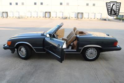 1988 Mercedes - Benz 560SL