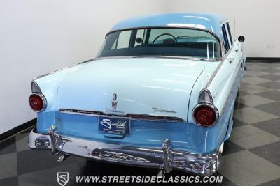 1955 Ford Fairlane Town Sedan