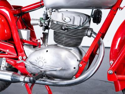 1957 MV Agusta MV 175 CS DISCO VOLANTE