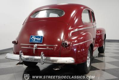 1946 Ford Super Deluxe