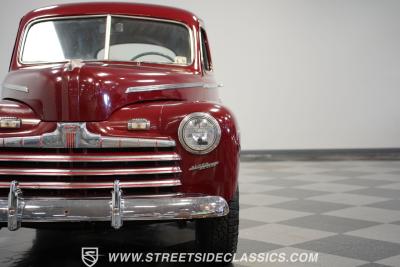 1946 Ford Super Deluxe