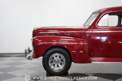 1946 Ford Super Deluxe