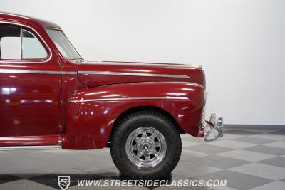 1946 Ford Super Deluxe