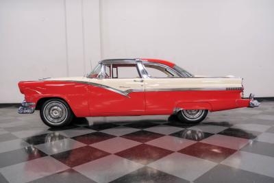 1956 Ford Fairlane Crown Victoria Skyliner