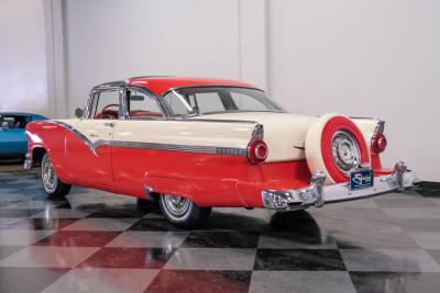 1956 Ford Fairlane Crown Victoria Skyliner